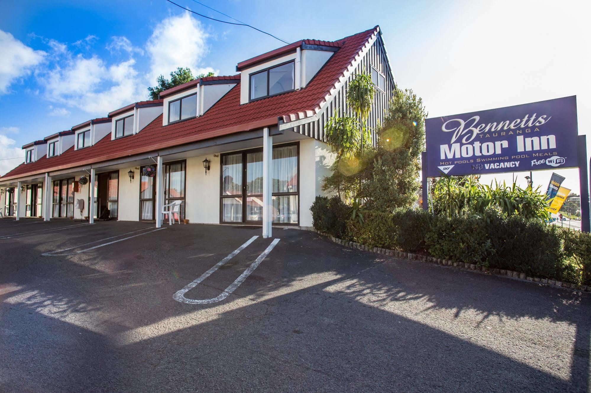 Bennetts Thermal Motor Inn Tauranga Buitenkant foto