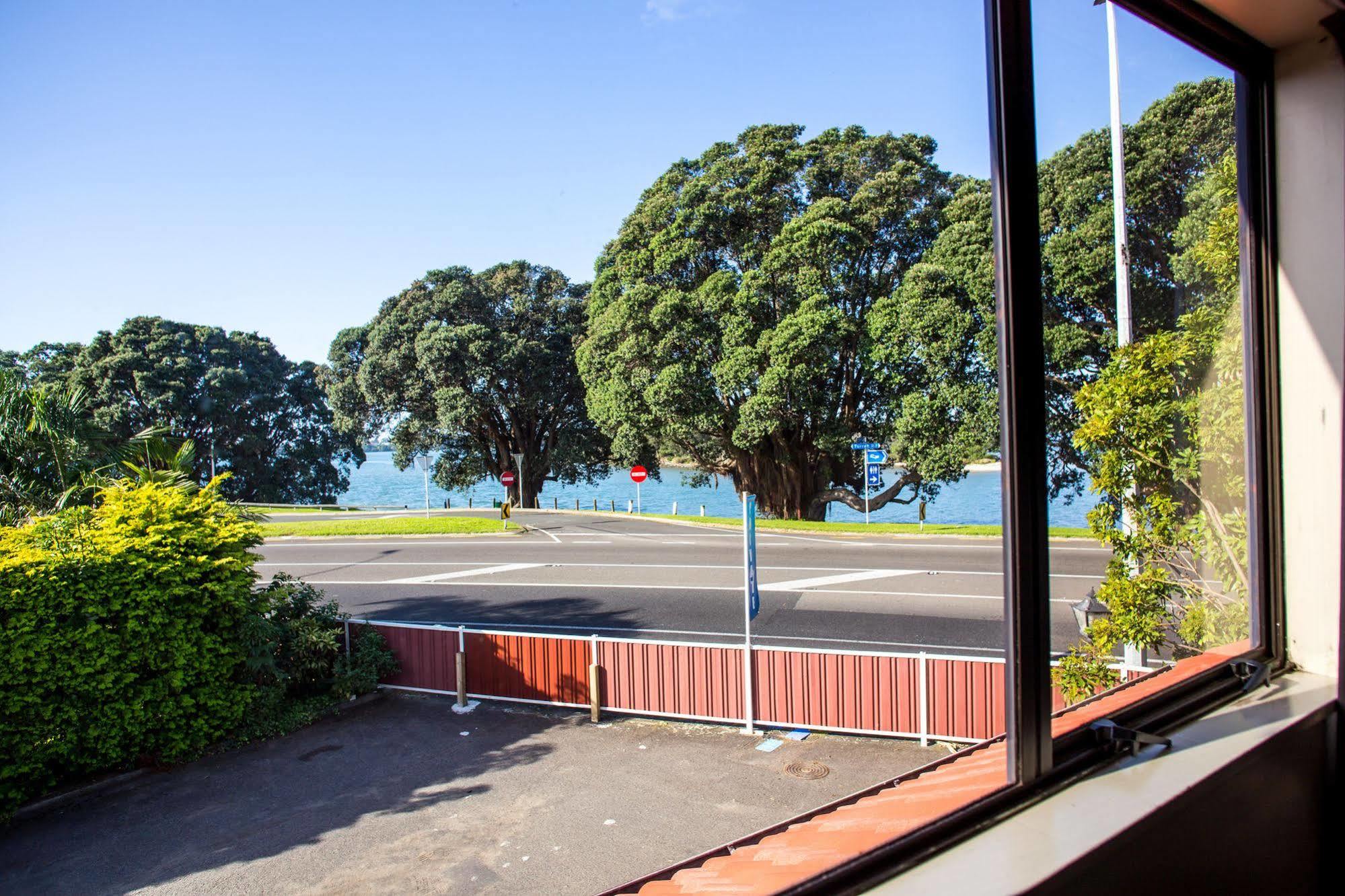 Bennetts Thermal Motor Inn Tauranga Buitenkant foto